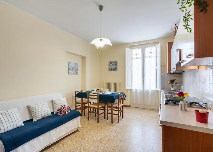 Piazza Verdi Sp Roseto * Roseto Degli Abruzzi