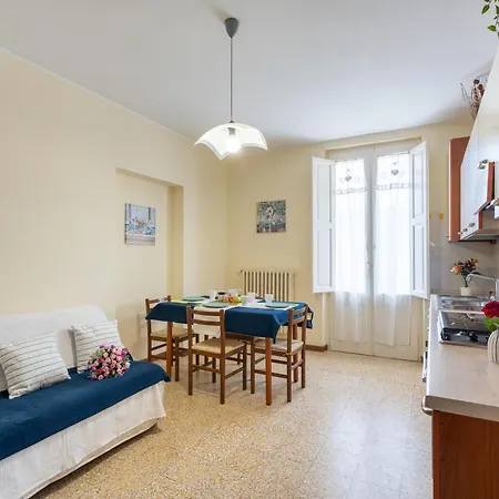 Piazza Verdi Sp Roseto * ロゼート・デッリ・アブルッツィ