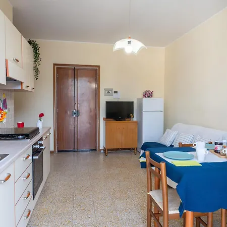 Piazza Verdi Sp Roseto *